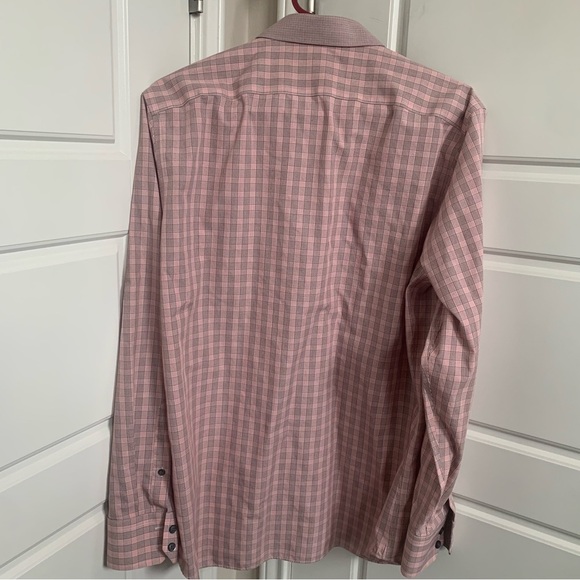 Banana Republic Non-Iron Slim Fit Long Sleeve Button Down Shirt, Size M - Picture 4 of 5